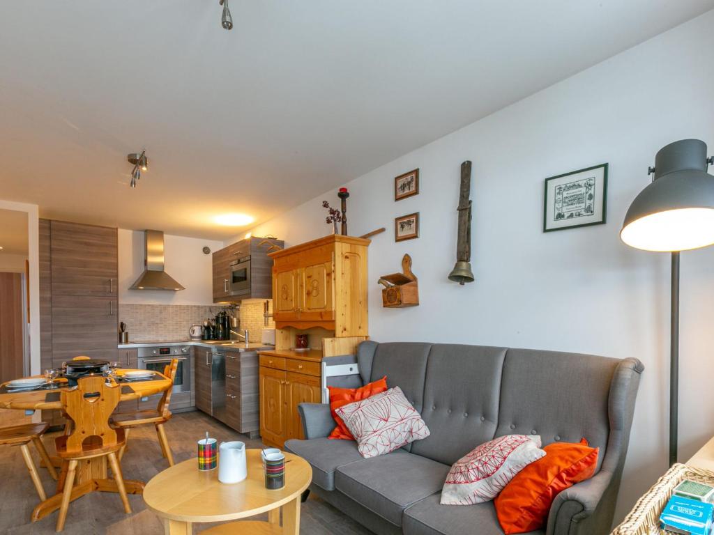 Val d'Isère - La Daille : Appartement 3 pièces cabine, 6 pers, skis aux pieds, balcon, parking inclus - FR-1-694-342 - 5