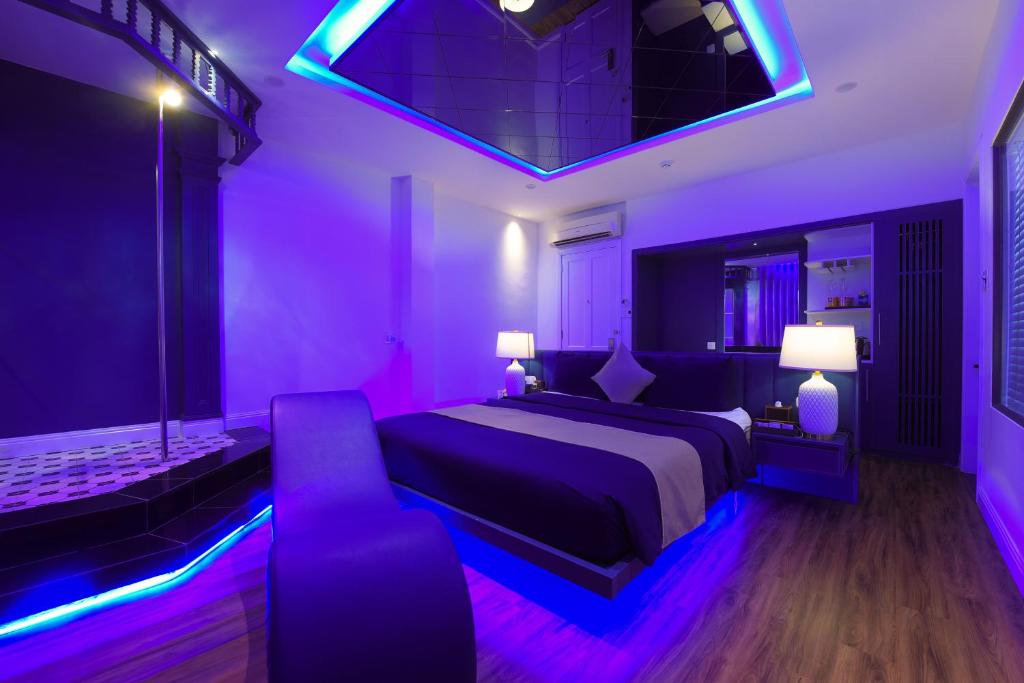 Chiic House 3 – Khách  sạn tình yêu Chiic House 3 – Khách  sạn tình yêu