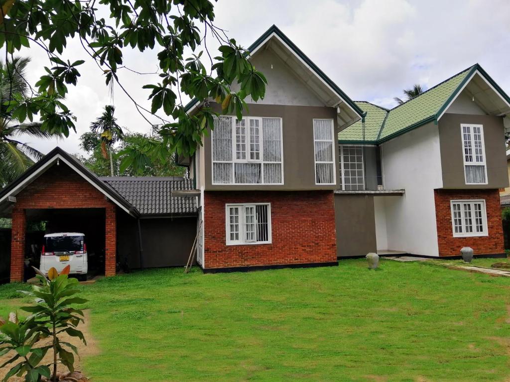 Five Bed two-storey luxury House