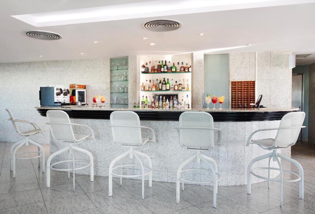Bar/lounge