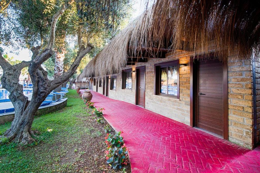 Torrimpietra Guest House