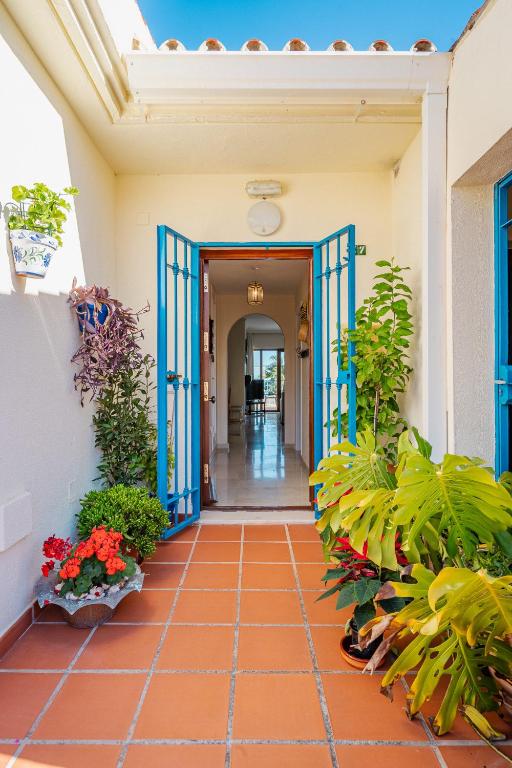 26 Front row penthouse golf and sea views Manilva Duquesa Andalusia - 3