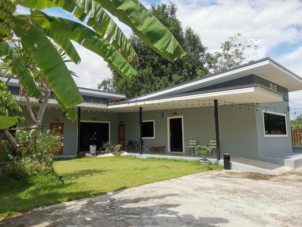 共用ラウンジ/TVエリア