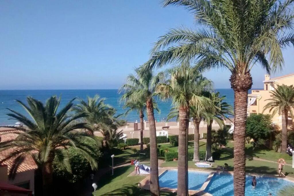 Apartamento Primera Linea de Playa. DENIA - 1