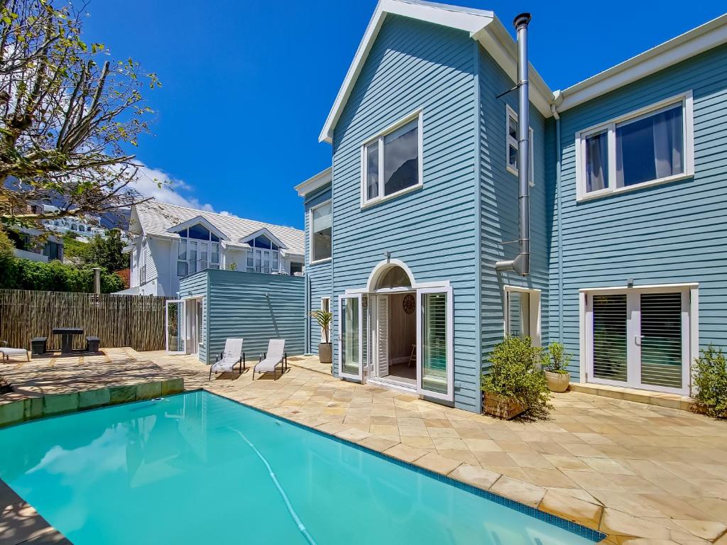 Nel on The Drive, Kapské Město