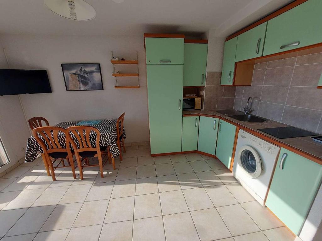 Appartement 2P avec Terrasse Sud, Parking, WIFI et Animaux Acceptés à Marseillan - FR-1-326-797 - 5