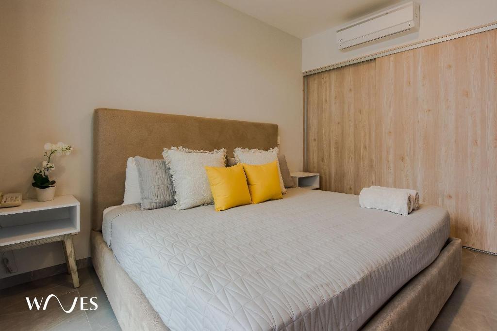 1BR | Near the Beach | Pool View - 4