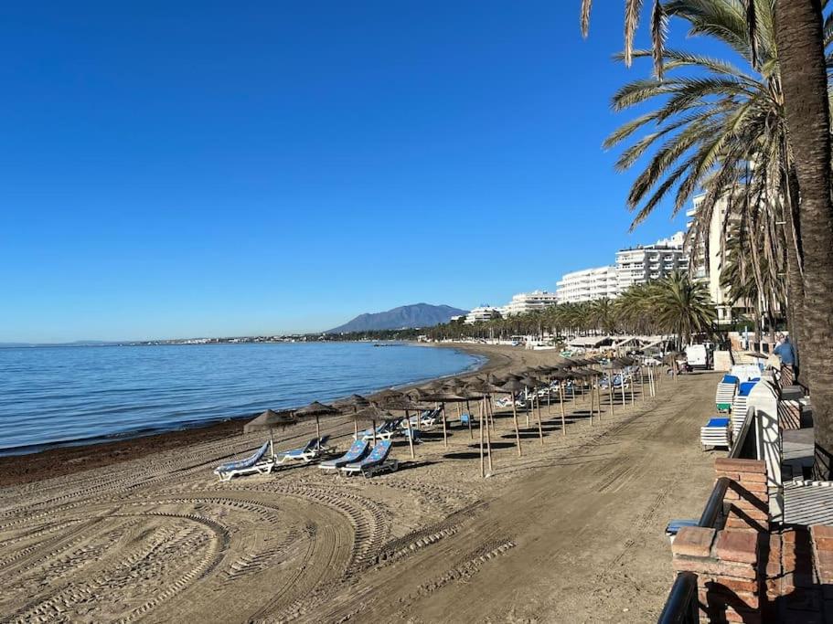 Marbella Center 6-8 Persons-beach at 100m -Parking - 5
