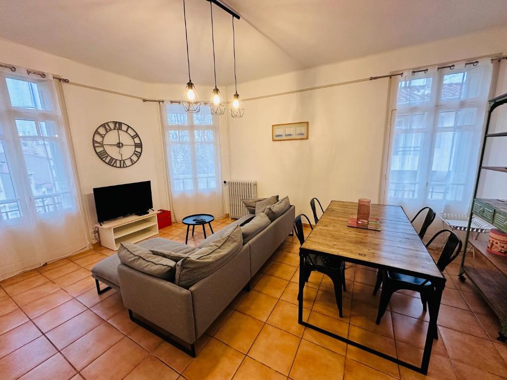 Appartement Lumineux et Spacieux 2 Chambres avec Parking Gratuit dans la Rue - 1