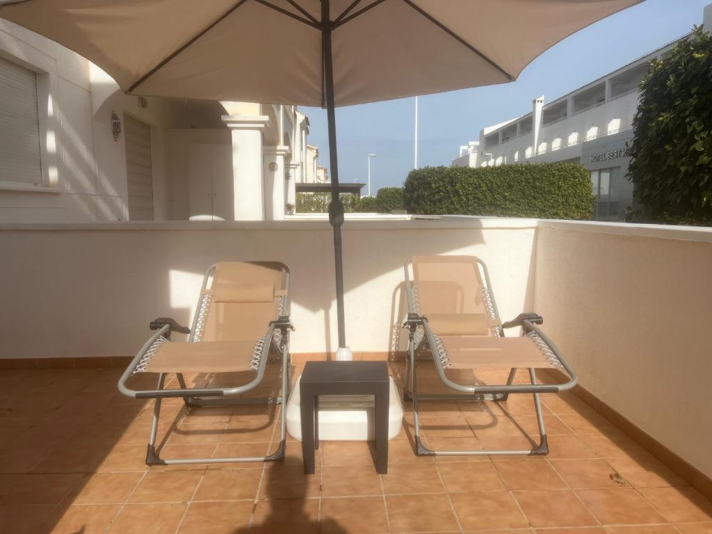 Golf & Beach Apartment - 4