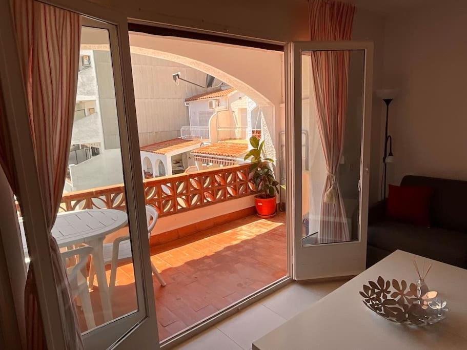 Lindo apartamento con vistas al puerto Mistral - 3
