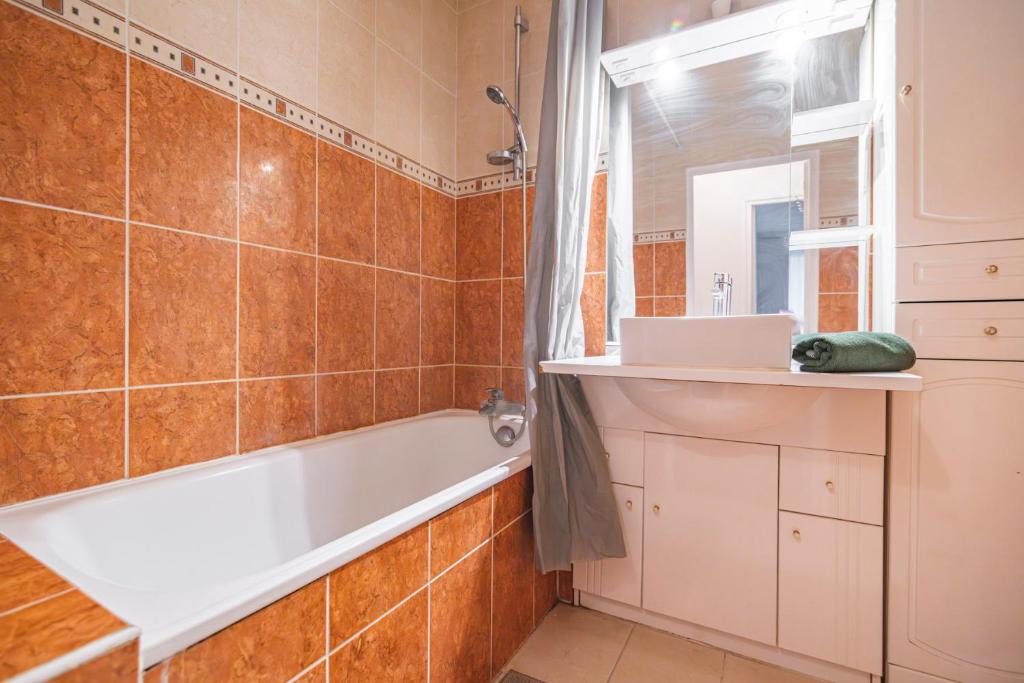 Joli appartement Le Chalet + parking - 2