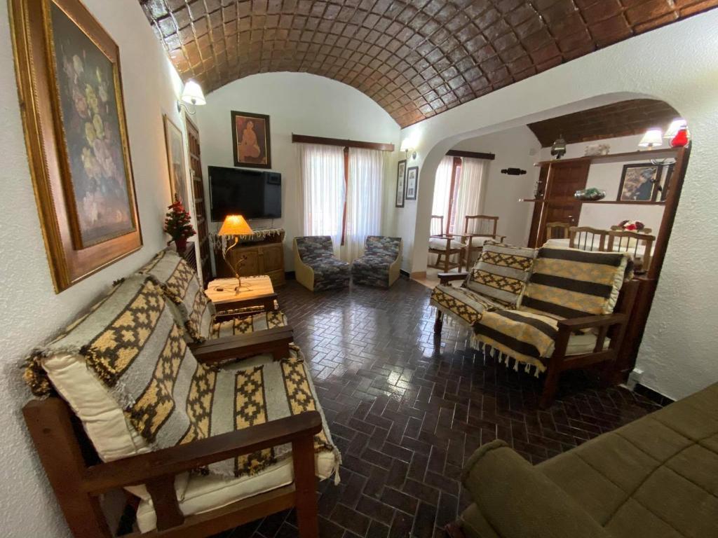 CASA "GUILLE" pleno centro, 200mts de peatonal y 300mts de la playa - 2