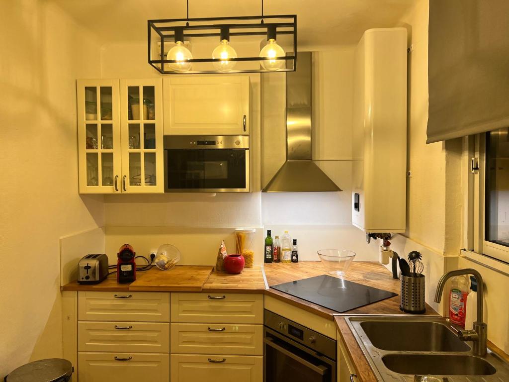 Studio Climatisé Refait à neuf #16, Toulon