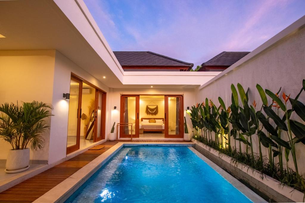 Balibay 2 - Best Place by walking, Beach, Brand NEW Villa, Canggu, Kerobokan
