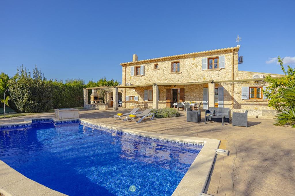 M412 Can Castell 1 by Mallorca Villa Selection, Alcudia