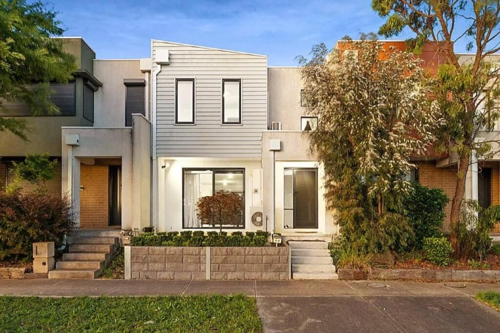 A warm and cosy home, minutes from Melbourne Airport