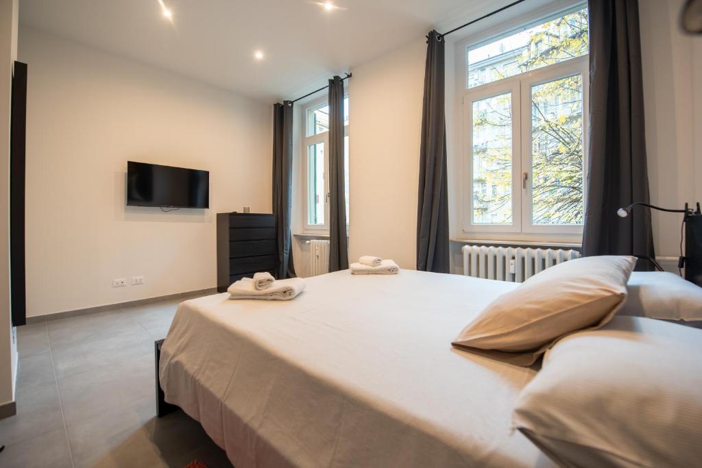Top Living Apartments - Porta Susa, Turín