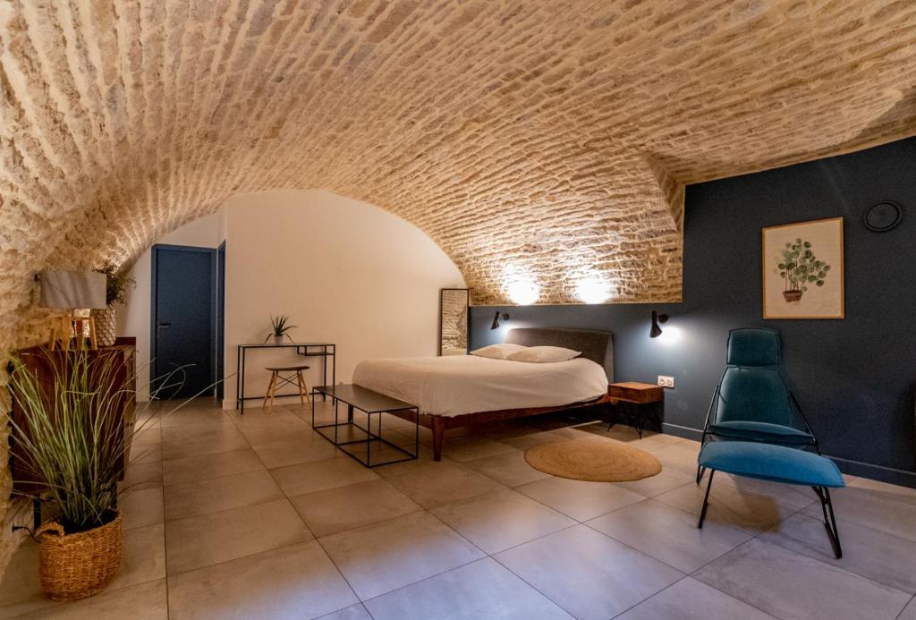 La chouette d'or, Dijon