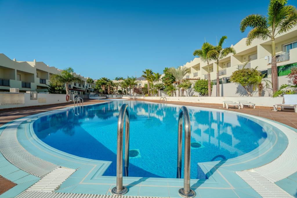 OBSIDIAN Olivino, Adeje