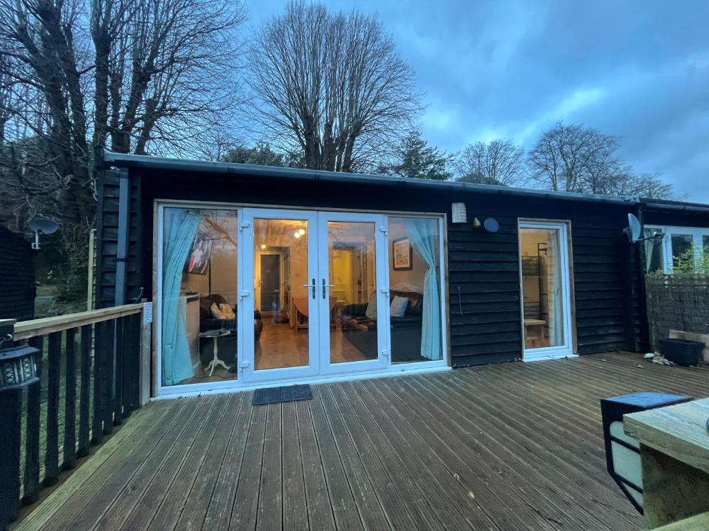 Cosy North Wales 2-Bedroom Chalet photo 5