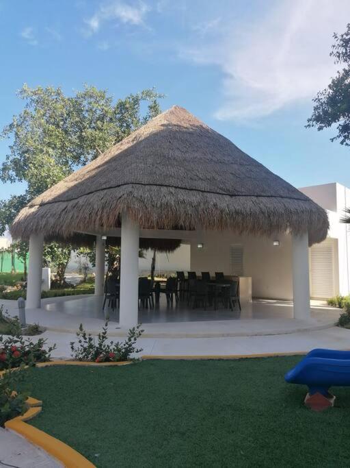 Depa Familiar PB 6pax con Alberca Rodeado de Restaurantes Zona Segura - 3
