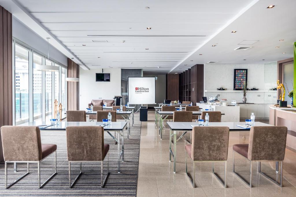 Hilton Garden Inn Bangkok Silom