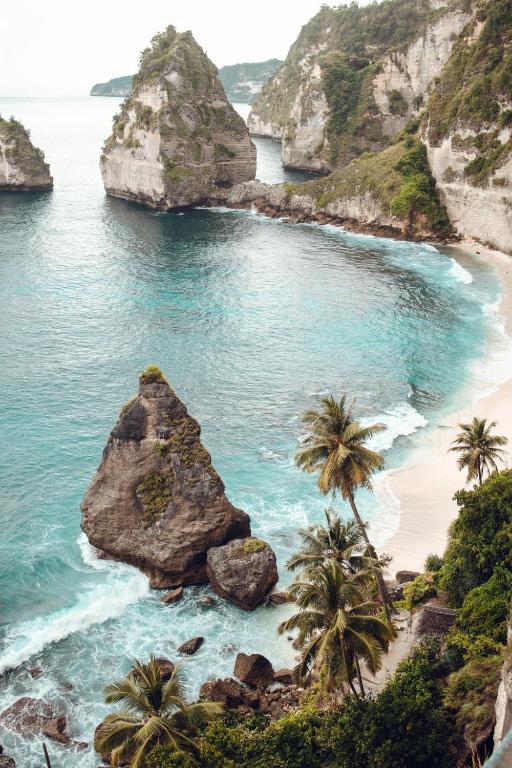 Tropical Glamping Nusa Penida Diamond Beach &#8211; Cliff Side Edge