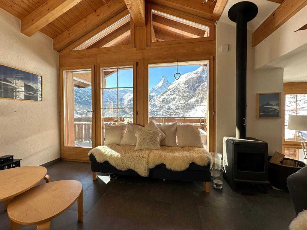 Modern self-catering apartment with Matterhorn views - 4