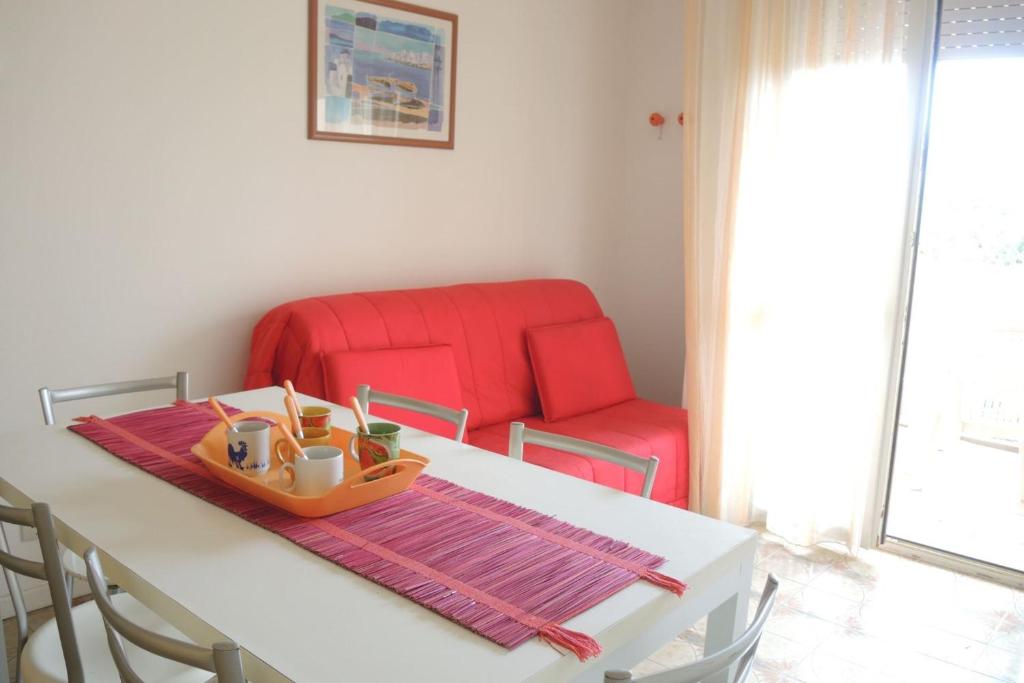 Cozy flat next to the beach-Beahost - 1
