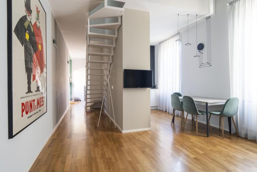Easylife - Oasi con balcone in the center, Milán