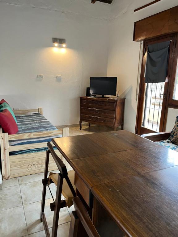 2 dormitorios- Casa en planta alta frente al Parque - 5