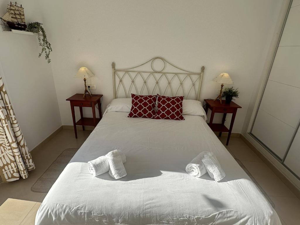 Nerja Paradise Rentals - Villa Lily - 2
