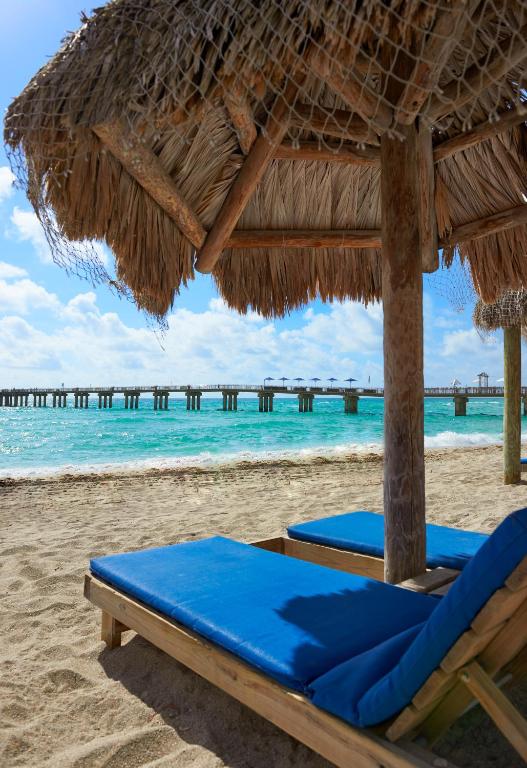 Newport Beachside Hotel & Resort Photo 9