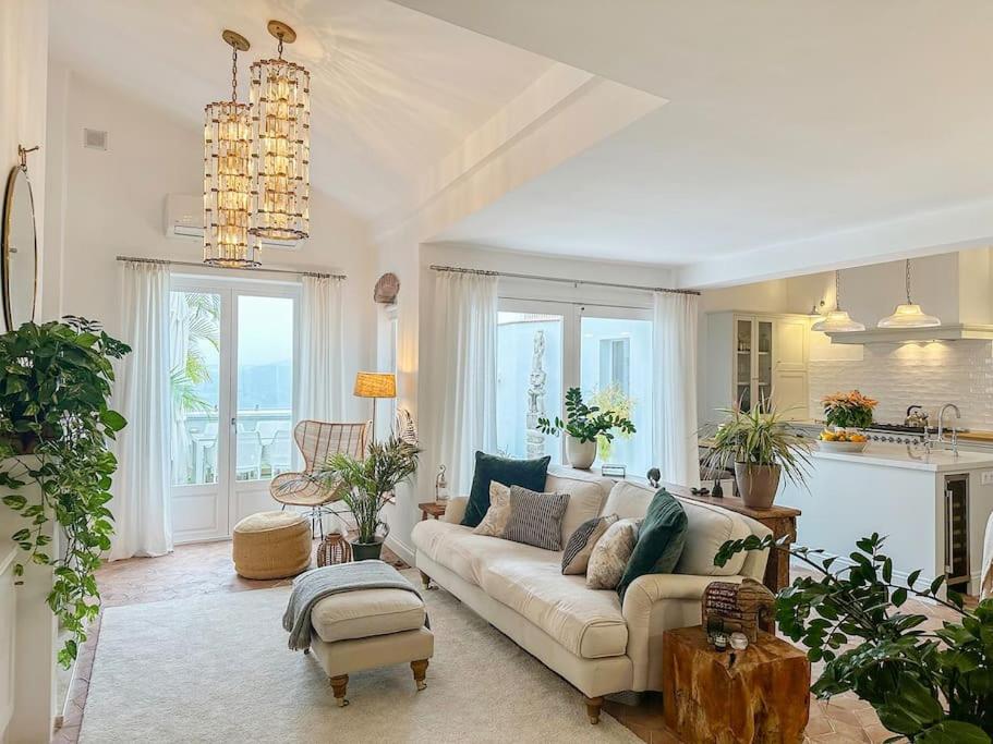 Luxury center Townhouse in Frigiliana with pool and parking HansOnHoliday Rentals - 5