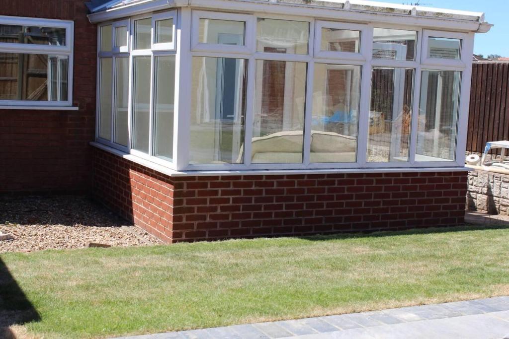 2 Bed House, Walesby photo 6