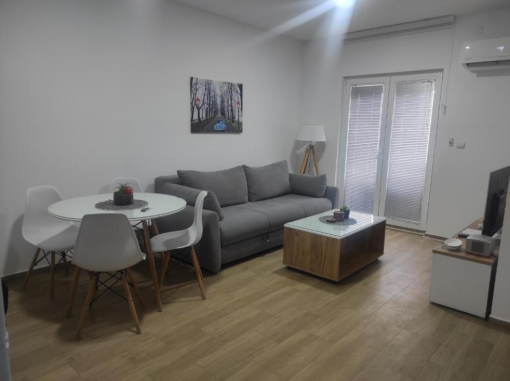 Cera luxe apartment - 3