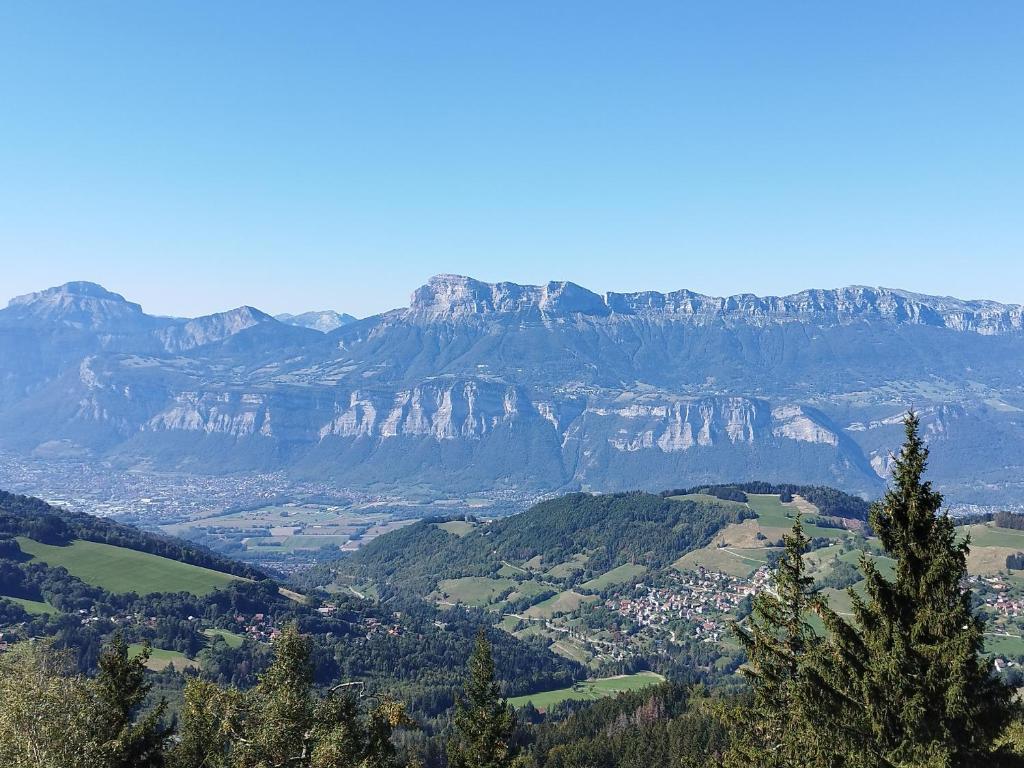 Charmant studio rénové au cœur de Prapoutel - 2