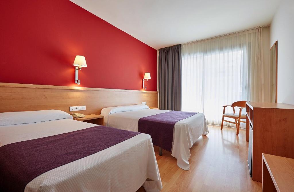 Hotel Surf Mar - 4