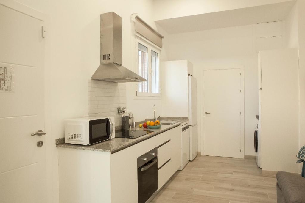 Apartamentos RG Hospital Valme - 5