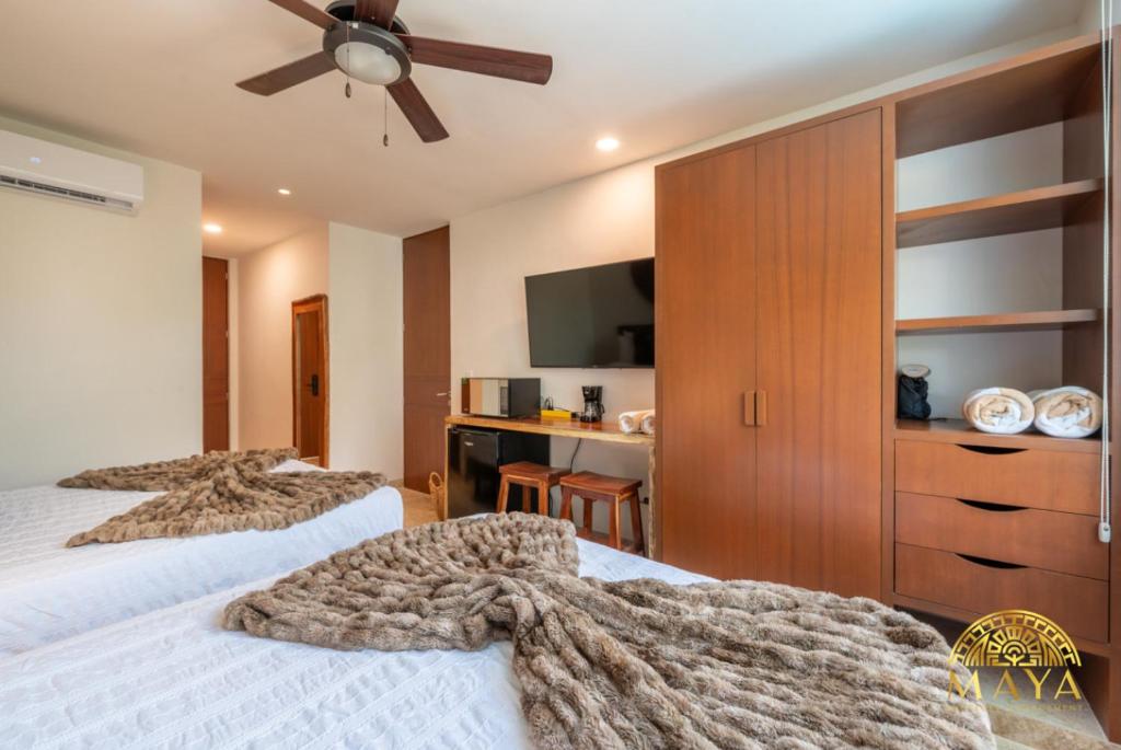 NHOA 211C Lux 1BR Condo Pool View in Aldea Zama - 2