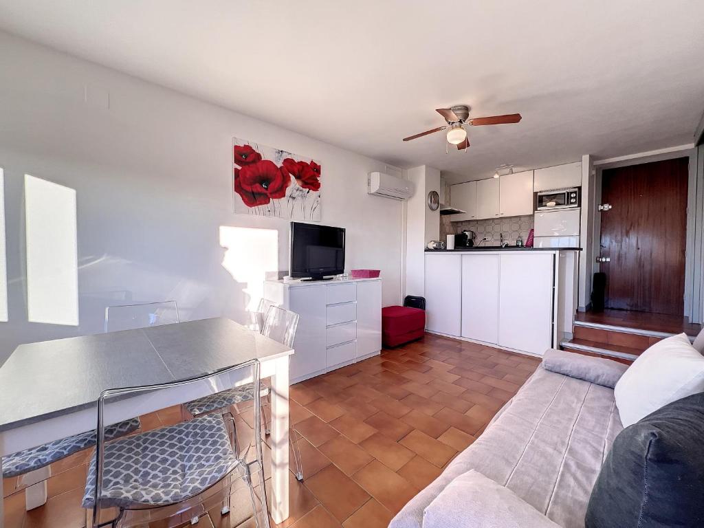 Gran Reserva 21 - Piso muy cerca de la Playa, Empuriabrava