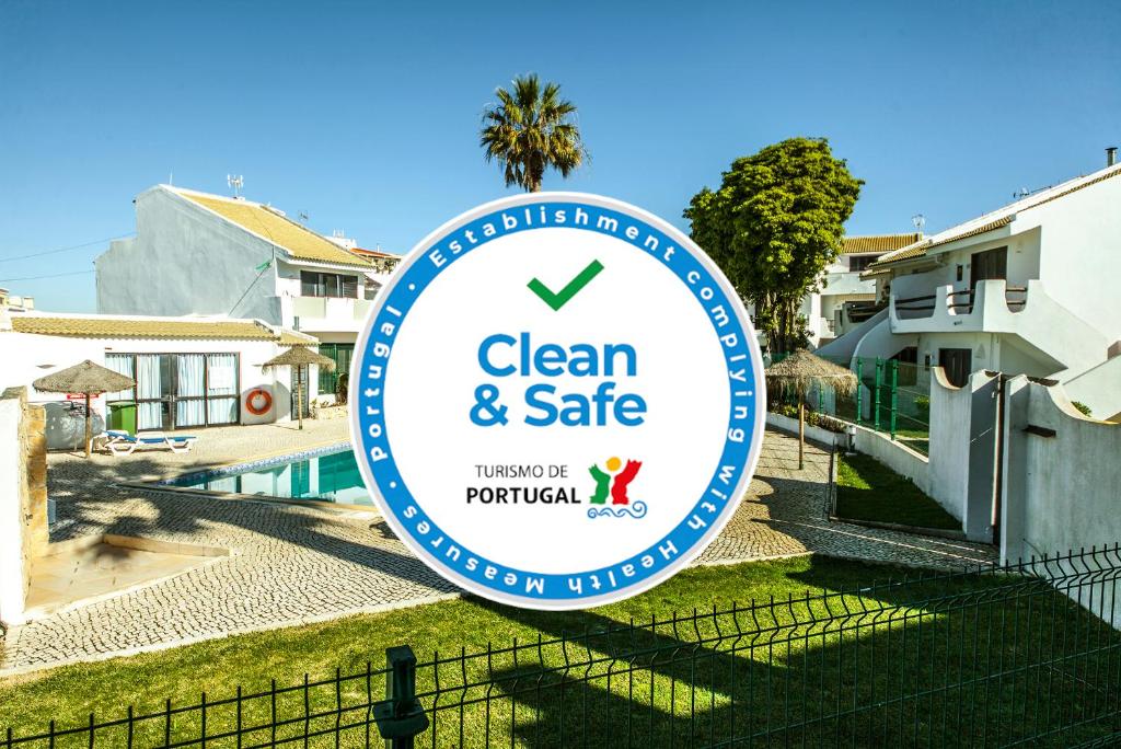 Sun and Pool Apartment, Lagos