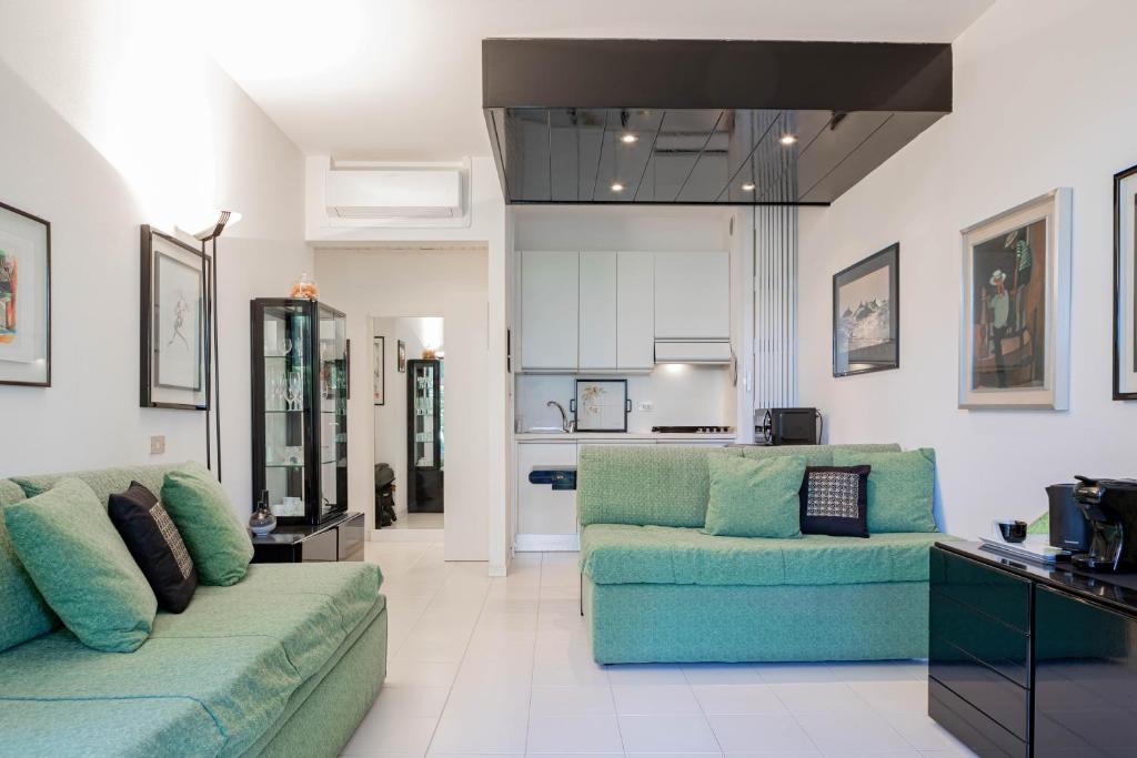 H11 [Verde Giada] Piscina - Tennis - Parcheggio - 2