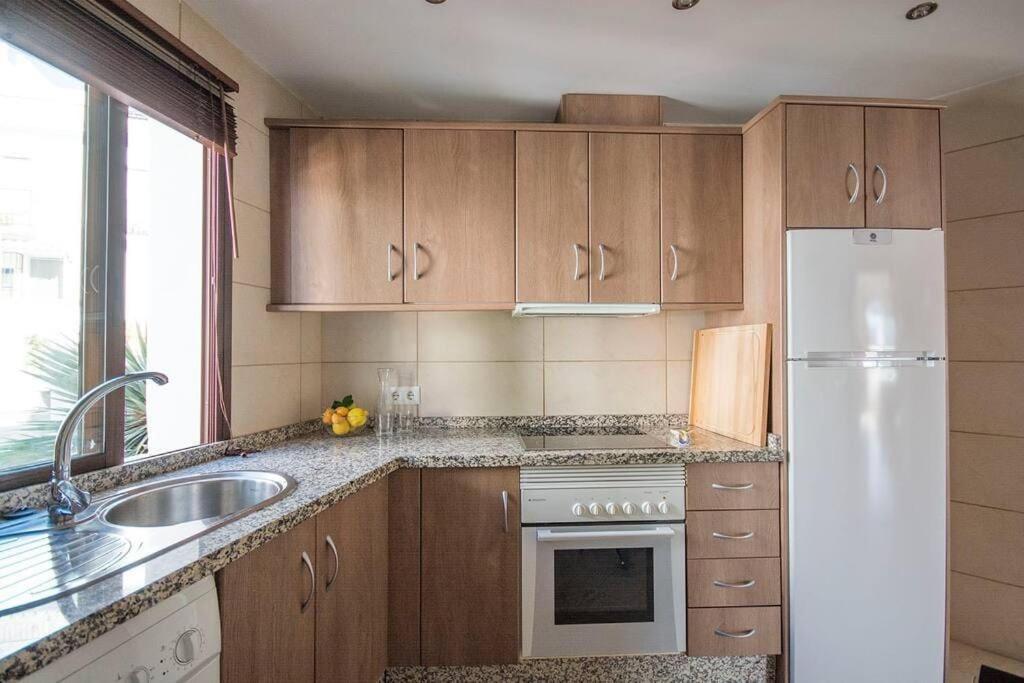 Apartamento 33, Frigiliana Spacious family Apartment with large Pool in the town center HansOnHoliday Rentals - 2