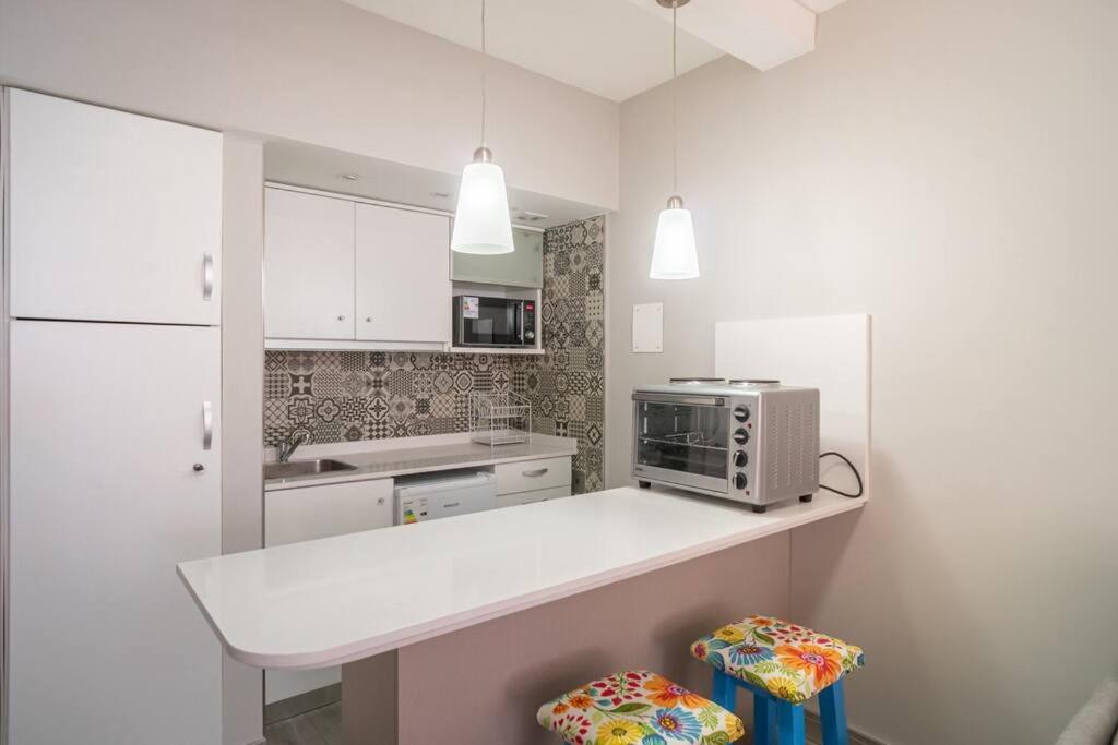 Impecable estudio en el centro - 3