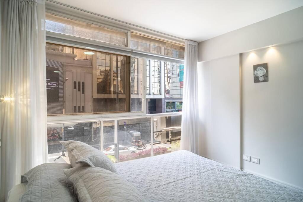 Impecable estudio en el centro - 4