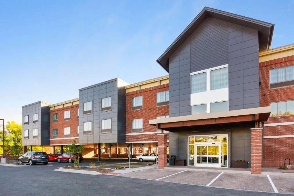 Country Inn & Suites by Radisson, Flagstaff Downtown, AZ，位于弗拉格斯塔夫的酒店