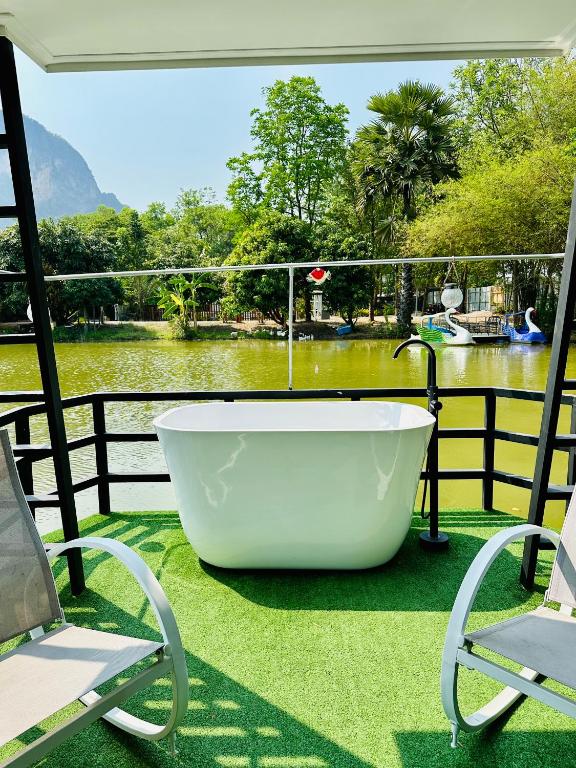 3. บ้านสวนค..