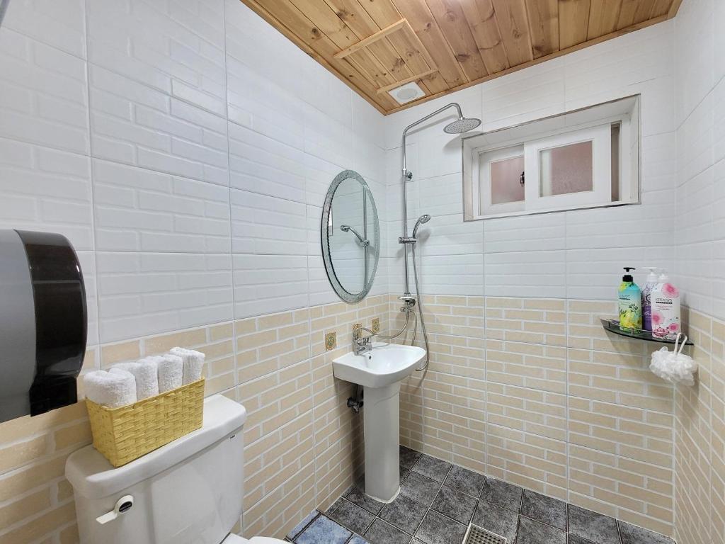 Well-appointed bathrooms